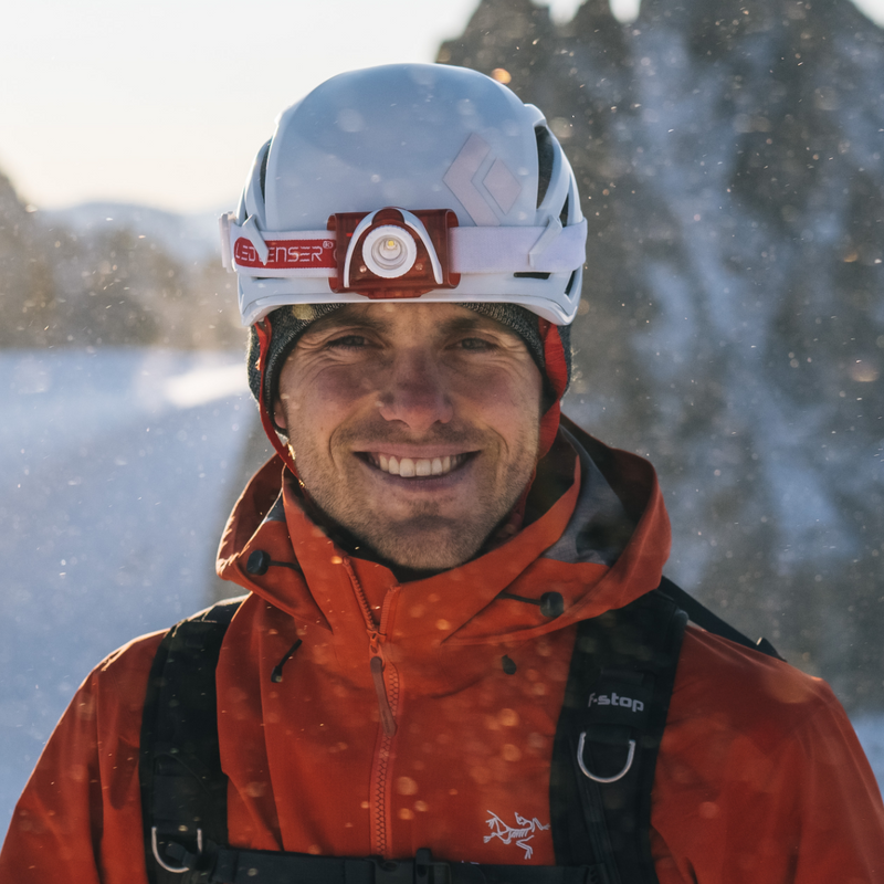 Simon Straetker